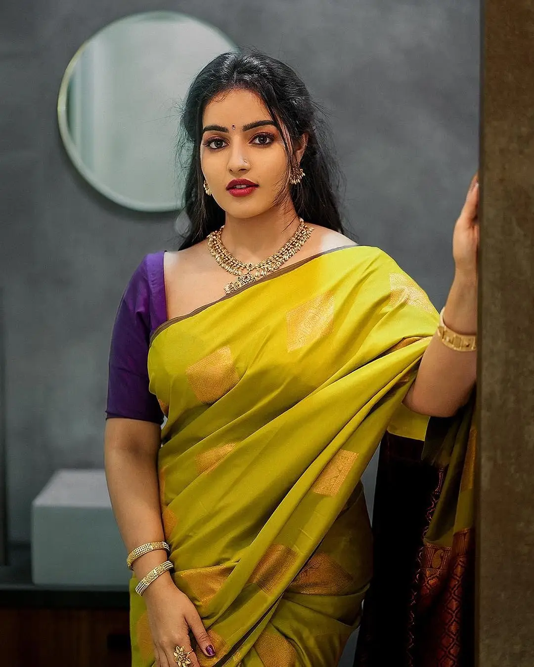 Malayalam Actress Malavika Menon In Green Saree Violet Blouse